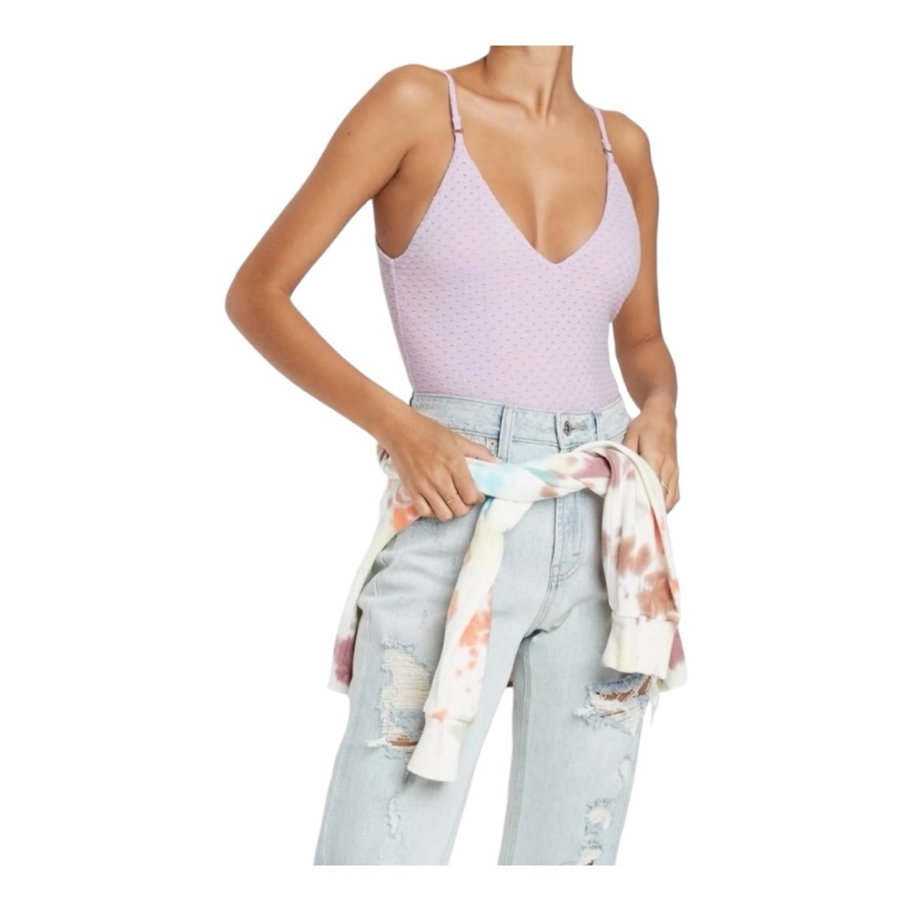 Wild Fable Lavender Textured V-Neck Bodysuit NWT XS